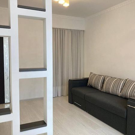 New Cosy Apartment Львів Екстер'єр фото