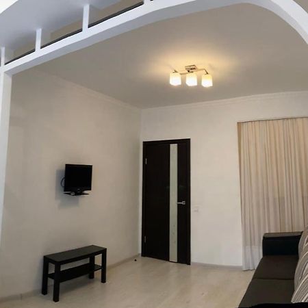 New Cosy Apartment Львів Екстер'єр фото