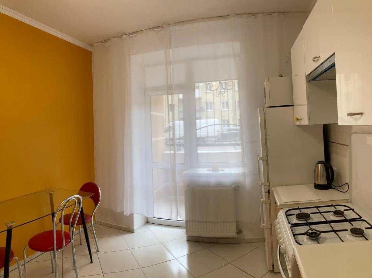 New Cosy Apartment Львів Екстер'єр фото